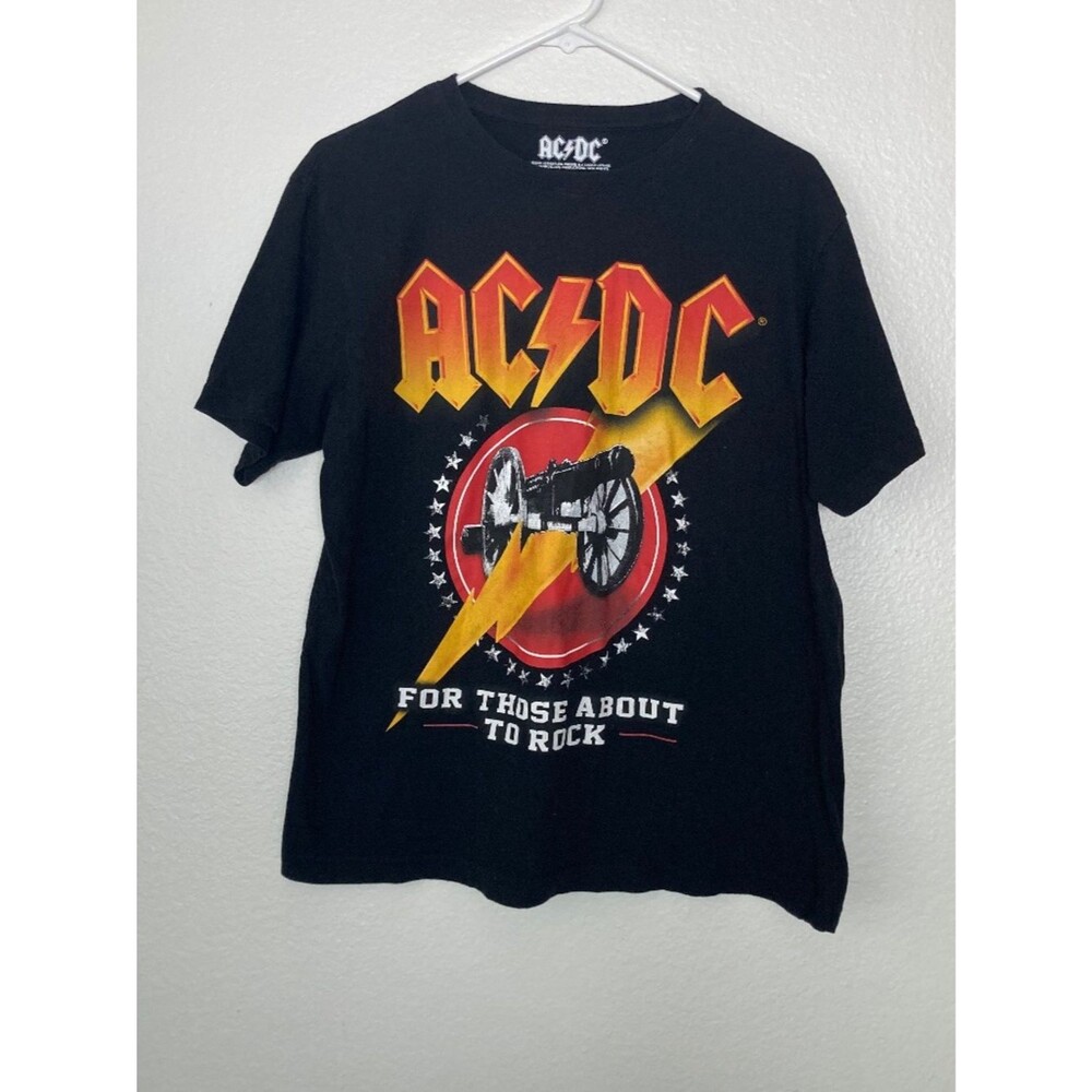 AC/DC “For Those About to Rock” Men’s Black Graphic T-Shirt Size L
